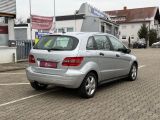 Mercedes-Benz B-Klasse bei Sportwagen.expert - Abbildung (5 / 15)