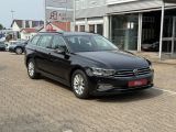 VW Passat bei Sportwagen.expert - Abbildung (3 / 15)