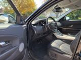Land Rover Range Rover Evoque bei Sportwagen.expert - Abbildung (11 / 15)