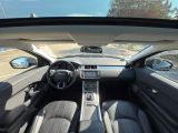 Land Rover Range Rover Evoque bei Sportwagen.expert - Abbildung (13 / 15)