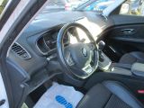 Renault Scenic bei Sportwagen.expert - Abbildung (9 / 13)