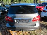 Mercedes-Benz B-Klasse bei Sportwagen.expert - Abbildung (5 / 12)
