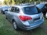 Opel Astra bei Sportwagen.expert - Abbildung (6 / 13)