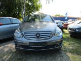 Mercedes-Benz B-Klasse bei Sportwagen.expert - Abbildung (2 / 13)
