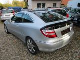 Mercedes-Benz C-Klasse bei Sportwagen.expert - Abbildung (6 / 14)