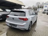 VW Golf VIII bei Sportwagen.expert - Abbildung (4 / 15)