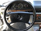Mercedes-Benz 380 bei Sportwagen.expert - Abbildung (10 / 15)