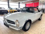 Mercedes-Benz 230 bei Sportwagen.expert - Abbildung (2 / 10)