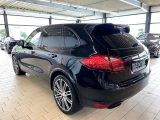 Porsche Cayenne bei Sportwagen.expert - Abbildung (7 / 10)