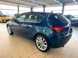 Opel Astra bei Sportwagen.expert - Abbildung (5 / 10)