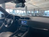 Jaguar F-Pace bei Sportwagen.expert - Abbildung (8 / 15)