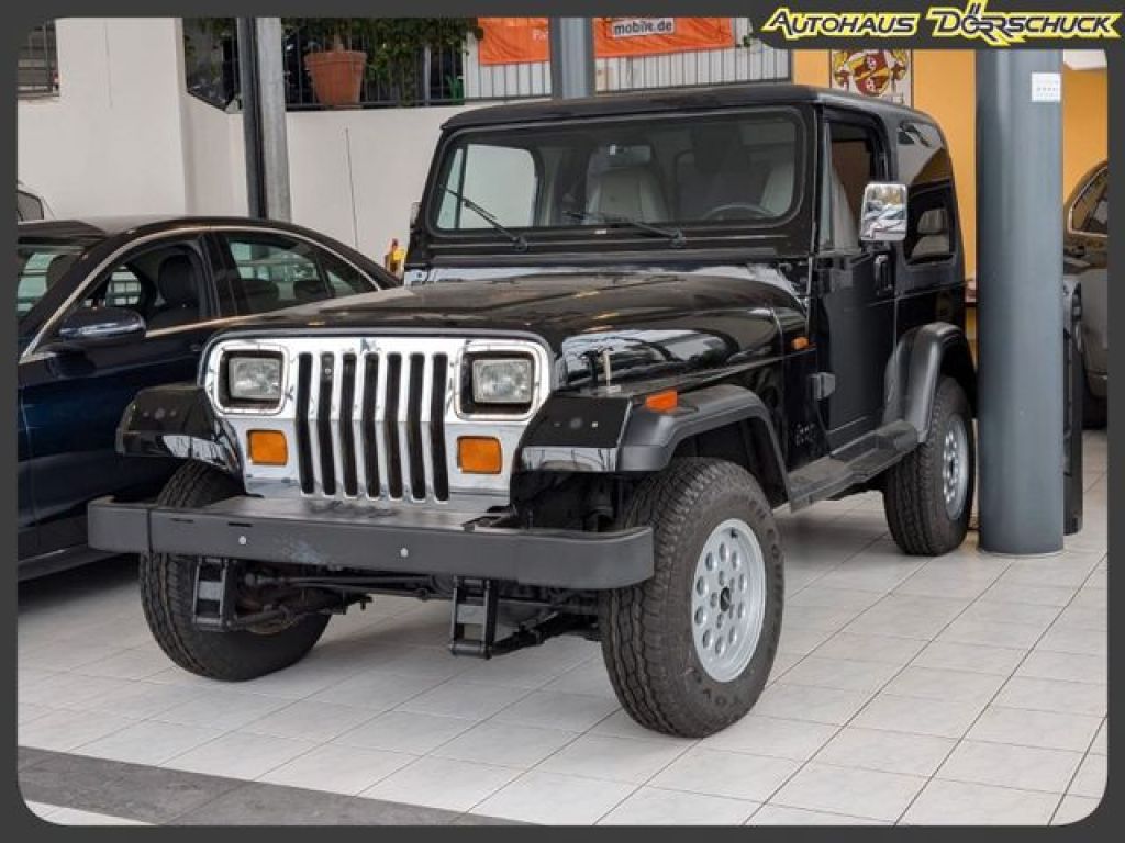 Jeep Wrangler bei Sportwagen.expert - Hauptabbildung Jeep Wrangler bei Sportwagen.expert - Hauptabbildung