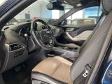 Jaguar F-Pace bei Sportwagen.expert - Abbildung (11 / 15)