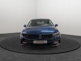 VW Passat bei Sportwagen.expert - Abbildung (2 / 15)