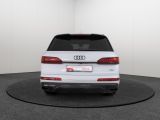 Audi Q7 bei Sportwagen.expert - Abbildung (6 / 15)