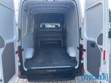 VW Crafter bei Sportwagen.expert - Abbildung (14 / 15)