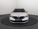 Skoda Octavia bei Sportwagen.expert - Abbildung (2 / 15)