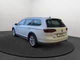 VW Passat bei Sportwagen.expert - Abbildung (4 / 15)