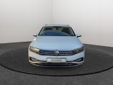 VW Passat bei Sportwagen.expert - Abbildung (2 / 15)