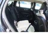 Volvo V60 bei Sportwagen.expert - Abbildung (8 / 15)