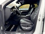 VW Touareg bei Sportwagen.expert - Abbildung (9 / 15)
