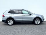 VW Tiguan Allspace bei Sportwagen.expert - Abbildung (4 / 15)