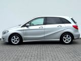 Mercedes-Benz B-Klasse bei Sportwagen.expert - Abbildung (6 / 15)