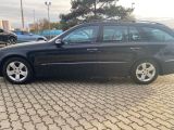 Mercedes-Benz E-Klasse bei Sportwagen.expert - Abbildung (3 / 15)