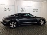Porsche Taycan bei Sportwagen.expert - Abbildung (10 / 15)