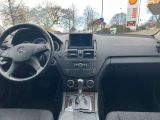 Mercedes-Benz C-Klasse bei Sportwagen.expert - Abbildung (9 / 14)