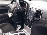 Jeep Grand Cherokee bei Sportwagen.expert - Abbildung (14 / 15)