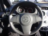 Opel Corsa bei Sportwagen.expert - Abbildung (7 / 10) Opel Corsa bei Sportwagen.expert - Abbildung (7 / 10)
