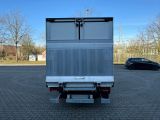 Iveco Daily bei Sportwagen.expert - Abbildung (8 / 15)