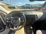 Jeep Compass bei Sportwagen.expert - Abbildung (9 / 15)