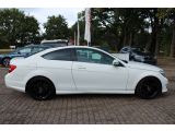 Mercedes-Benz C-Klasse bei Sportwagen.expert - Abbildung (10 / 15)
