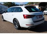 Skoda Superb bei Sportwagen.expert - Abbildung (6 / 15)