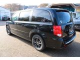 Dodge Grand Caravan bei Sportwagen.expert - Abbildung (14 / 15)