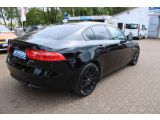 Jaguar XE bei Sportwagen.expert - Abbildung (9 / 15)