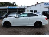 Mercedes-Benz C-Klasse bei Sportwagen.expert - Abbildung (7 / 15)