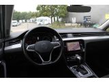 VW Passat bei Sportwagen.expert - Abbildung (11 / 15)