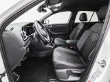 VW T-Roc bei Sportwagen.expert - Abbildung (6 / 15) VW T-Roc bei Sportwagen.expert - Abbildung (6 / 15)