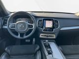 Volvo XC90 bei Sportwagen.expert - Abbildung (14 / 15)