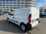 Fiat Doblo bei Sportwagen.expert - Abbildung (4 / 9)