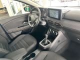 Dacia Sandero bei Sportwagen.expert - Abbildung (6 / 9)