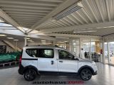 Dacia Dokker bei Sportwagen.expert - Abbildung (2 / 9)