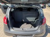 Mitsubishi Colt bei Sportwagen.expert - Abbildung (8 / 11)