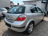 Opel Astra bei Sportwagen.expert - Abbildung (3 / 15) Opel Astra bei Sportwagen.expert - Abbildung (3 / 15)