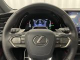 Lexus RX bei Sportwagen.expert - Abbildung (14 / 15)