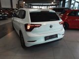 VW Polo bei Sportwagen.expert - Abbildung (4 / 15)