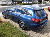 Mercedes-Benz C-Klasse bei Sportwagen.expert - Abbildung (4 / 15)